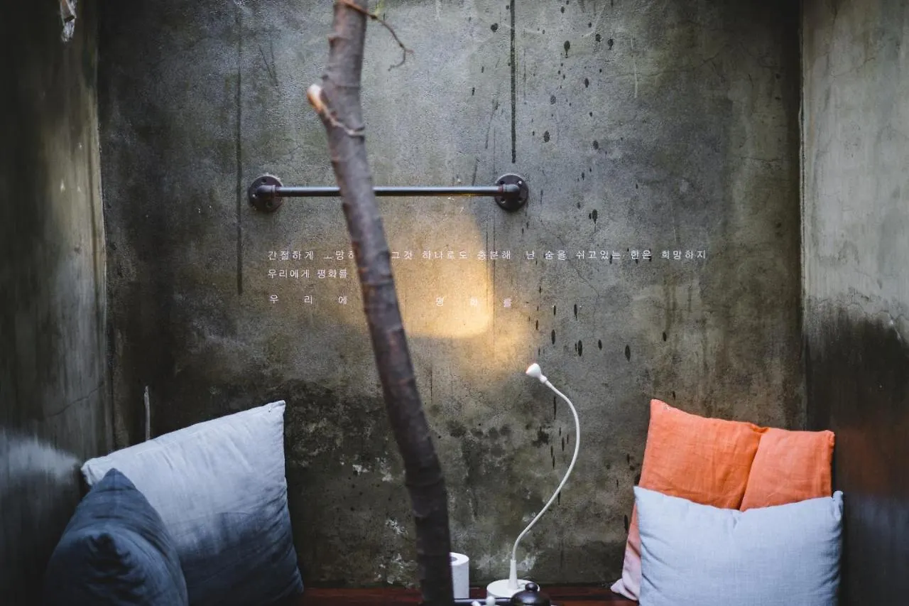 Viva La Vida - Jongno Hanok Private House Seoul