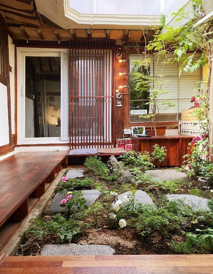 Viva La Vida - Jongno Hanok Private House Seoul Holiday home