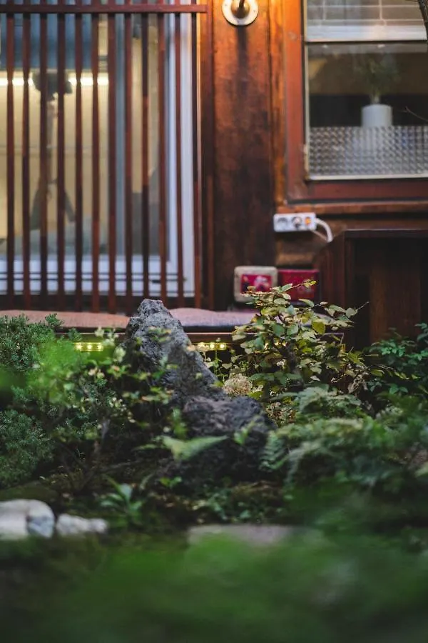Viva La Vida - Jongno Hanok Private House Seoul